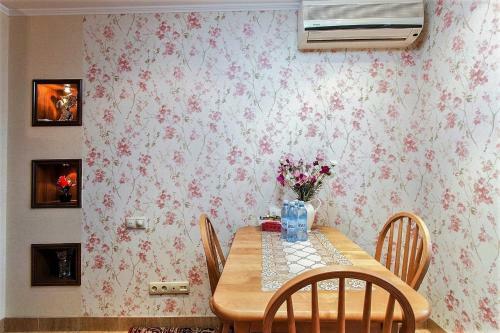 Apartamento Ahome 34 At Dostyk 117b