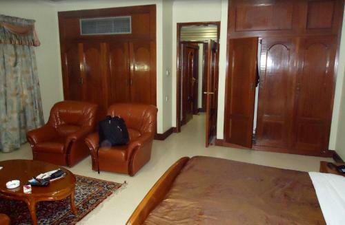 Grand Imperial Hotel