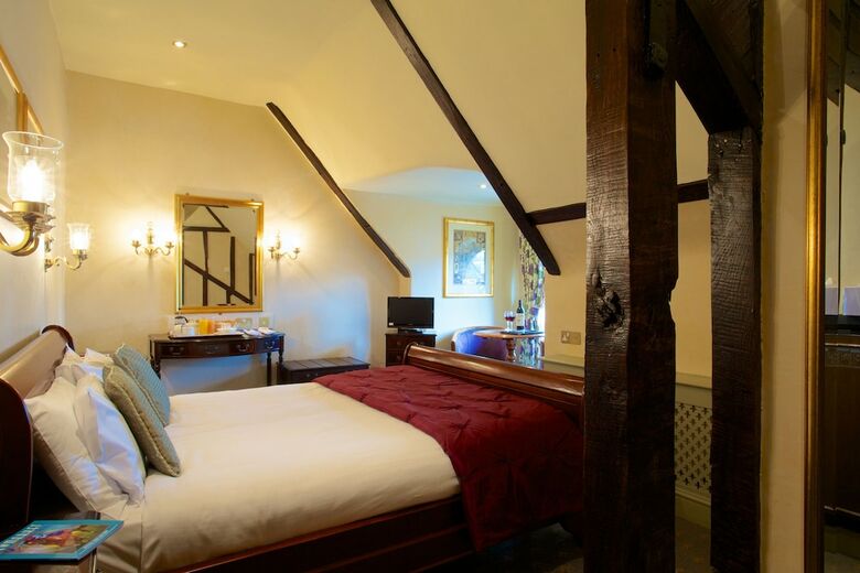 Rutland Arms Hotel