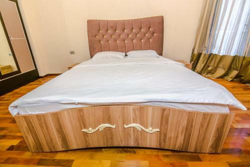 Apartamento Teatr Rashida Beibytova 2