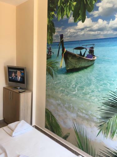 Golden Sea View Apartments