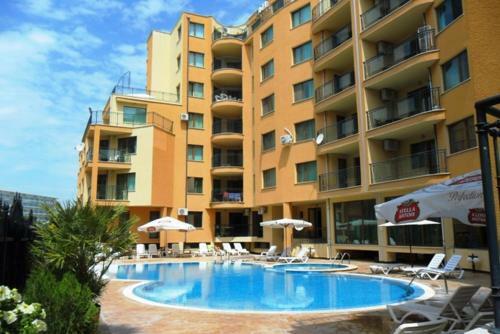 Bulgarienhus Amadeus 5 Apartments