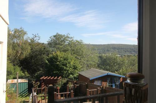 8 Gartholwyg Gwaelod Yr Garth