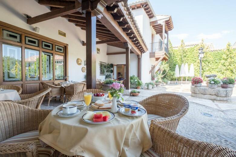 Hotel Condesa De Chinchon