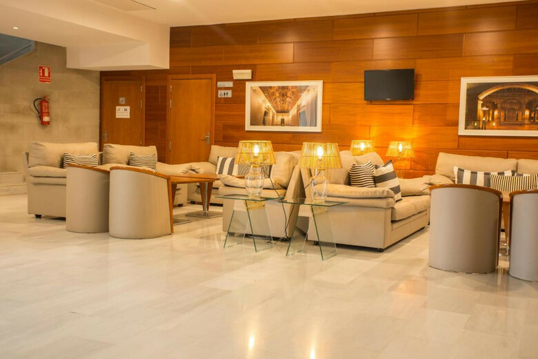 Hotel Checkin Valencia Alaqu�s