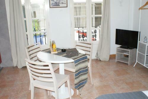 Albergue Casa Nou - Habitaci� Amb Cuina