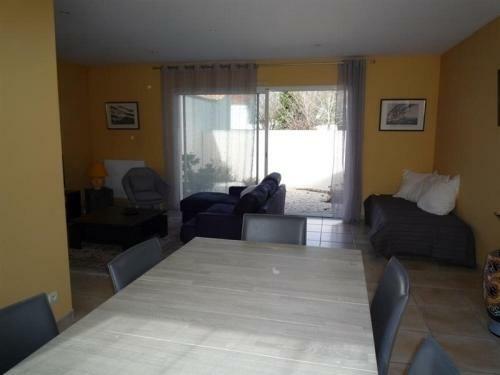 Rental Villa Avenue Fran�ois Mitterand
