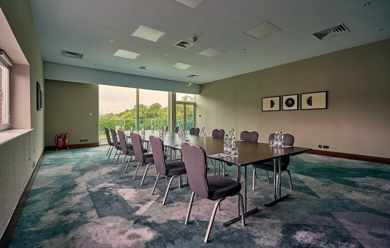 Crowne Plaza Hotel Marlow