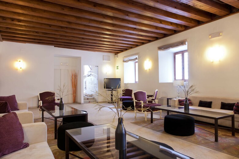 Hotel Convento Del Giraldo