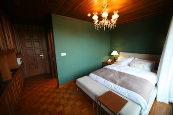 Bonum 1957 Hanok Stay And Hotel