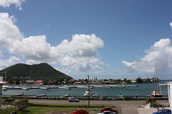 Palm Haven Hotel