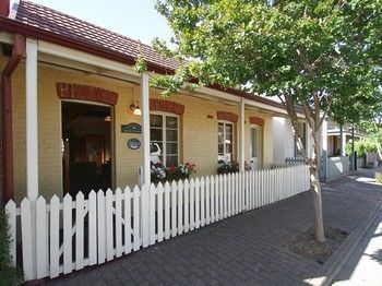 Posada Adelaide Heritage Cottages & Apartments