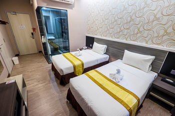 Indra Hotel