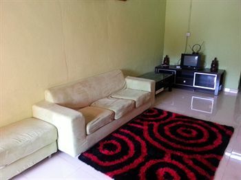 Hotel Mnr Motel