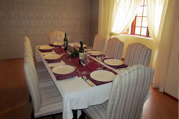 Bed & Breakfast Tweyamo Guest House