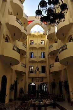 Alhambra Hotel