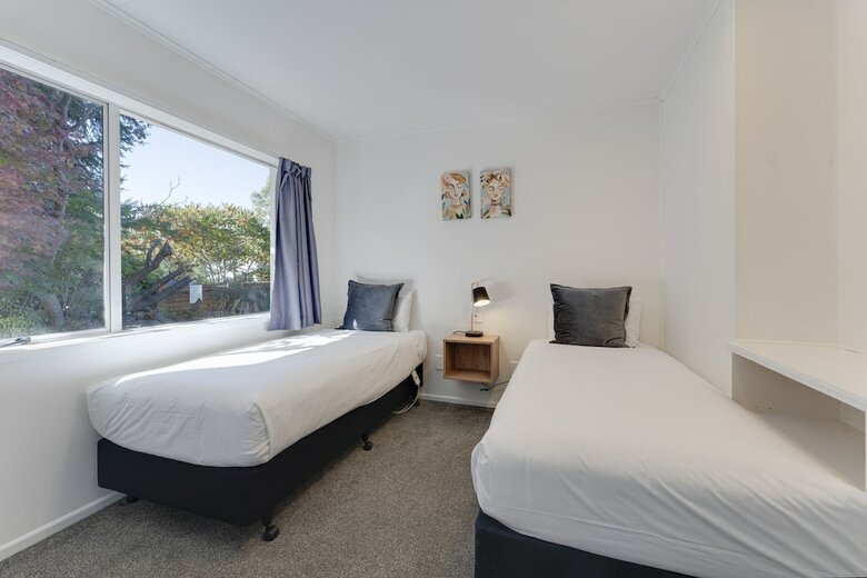 Archway Motel & Chalets