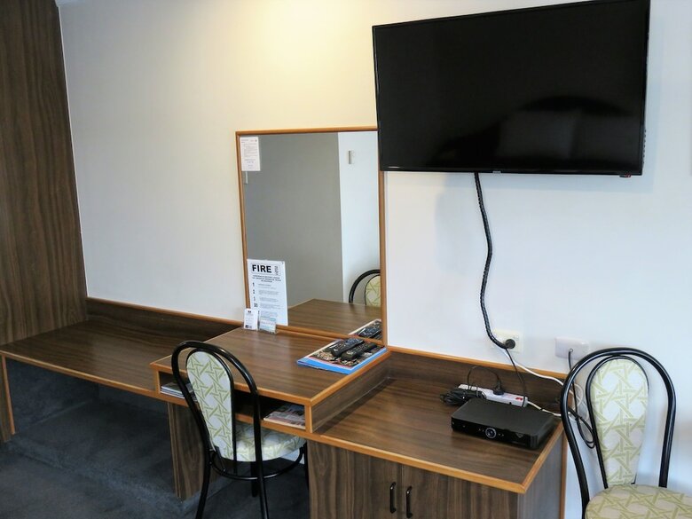 Hotel Admirals Motor Lodge