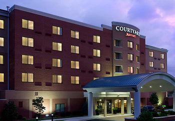 Hotel Courtyard By Marriott Cincinnati North At Union Centre