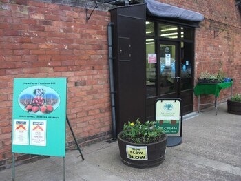 Lichfield Hotels - Amber House