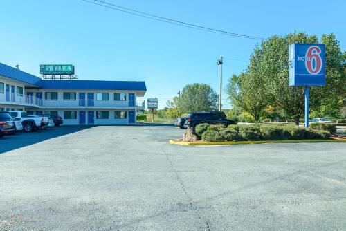 Motel 6 Russellville Ar