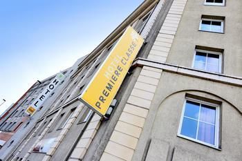 Hotel Premiere Classe Paris Ouest - Pont de Suresnes