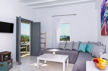 Aparthotel Bay Bees Sea View Suites & Homes