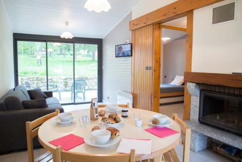 Lodge Village de G�tes de La For�t de Ganigal