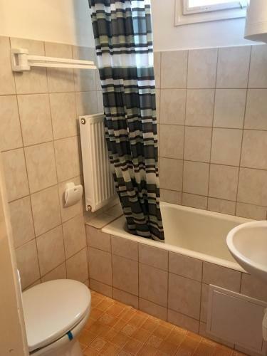 K�rmendi Apartman