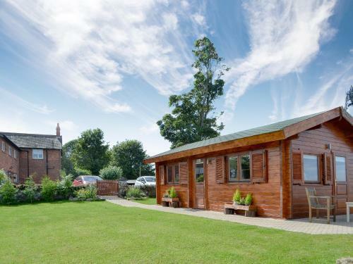 Buttercup Lodge