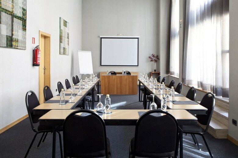 AC Hotel Avenida De Am�rica By Marriott