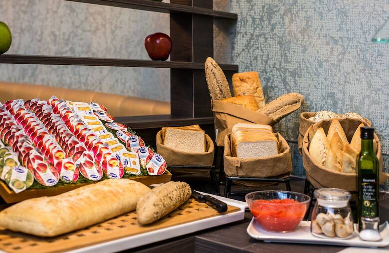 Leonardo Hotel Madrid City Center