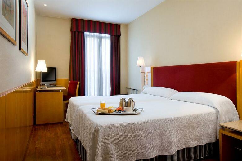 Leonardo Hotel Madrid City Center