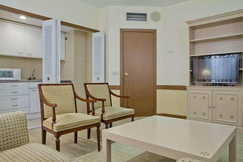 Aparthotel Espahotel Plaza Basilica