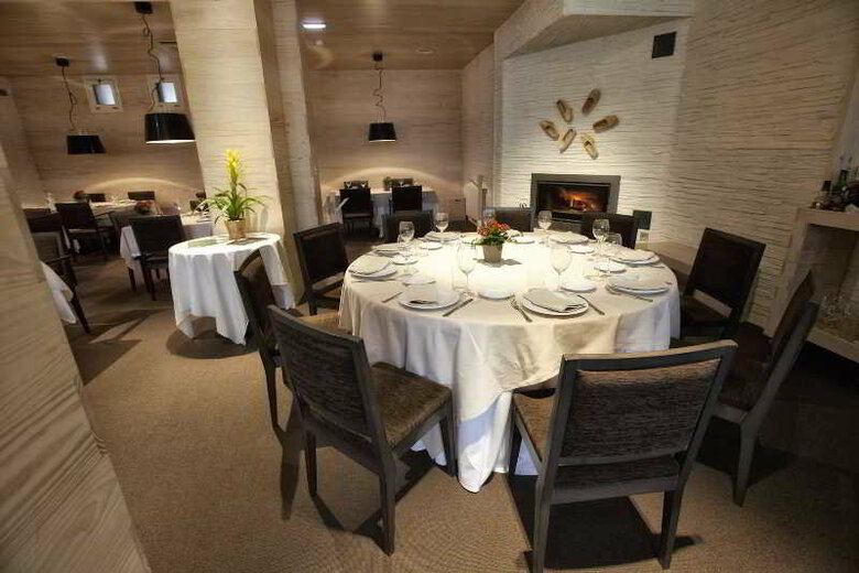 Hotel Arcea Los Lagos