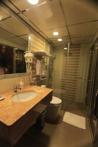 Albergue Wonderful Hall Hotel