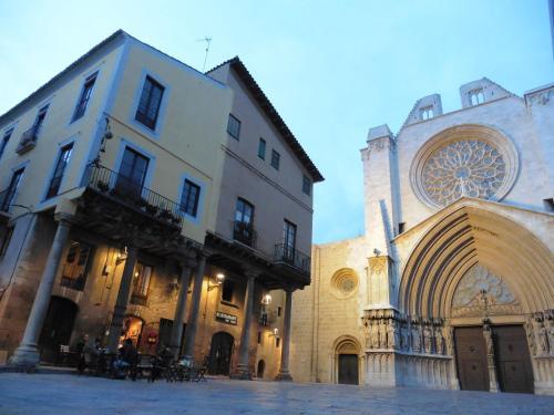 Acogedor Apartamento En El Corazon Medieval de Tarragona