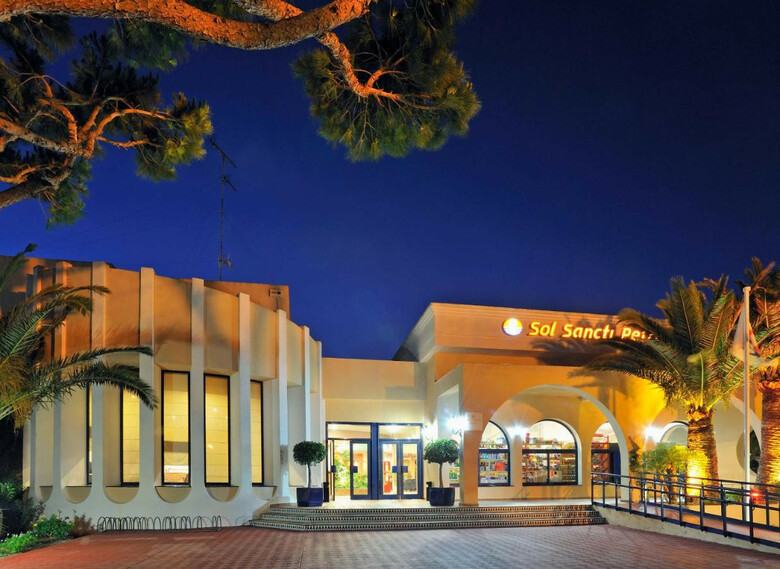 Aparthotel Sol Sancti Petri Apartamentos