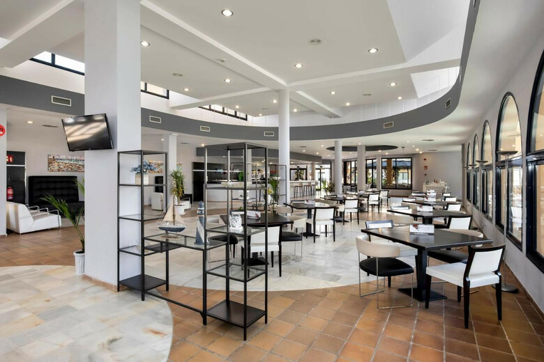 Aparthotel Sol Sancti Petri Apartamentos