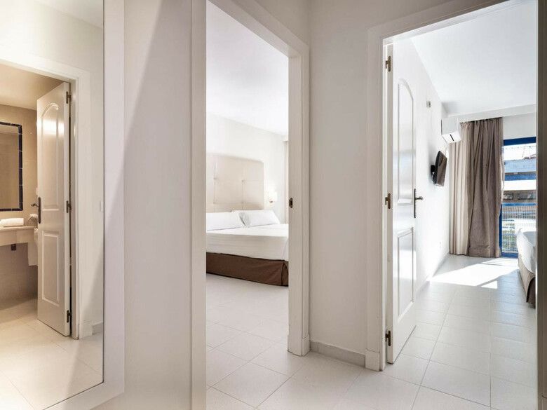 Aparthotel Sol Sancti Petri Apartamentos