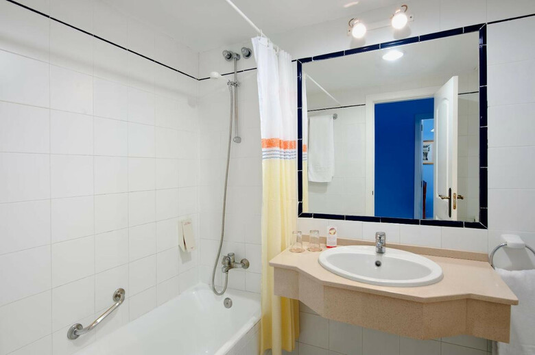 Aparthotel Sol Sancti Petri Apartamentos