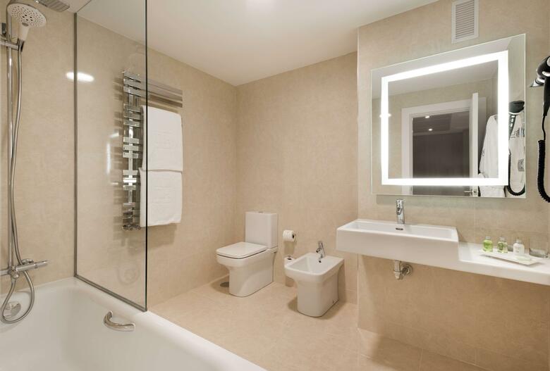 Hotel NH Madrid Chamber�