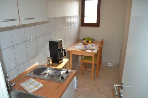 Hostal Apartments & Rooms Kustura
