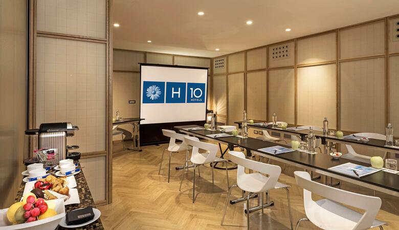 Hotel H10 Tribeca