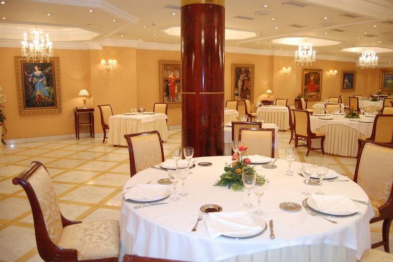 Hotel Alameda Palace