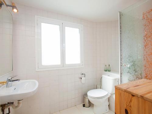 Villa Holiday Home Arenys de Munt 2446