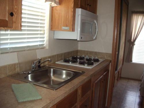 Verde Valley One-bedroom Park Model Cabin 13
