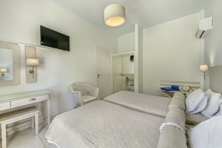Hotel Benois