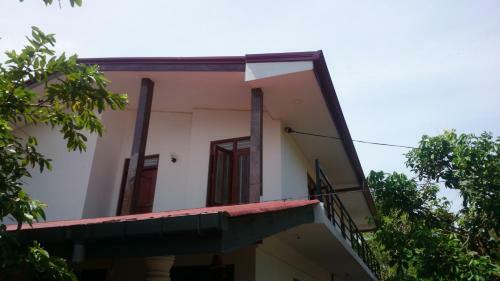 Bed & Breakfast Kavirose Holiday Home