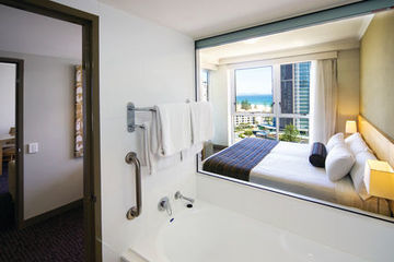 Hotel Outrigger Twin Towns Resort